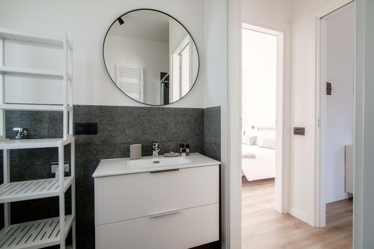 בלאג'יו Olive Tree Lake View Apartment מראה חיצוני תמונה