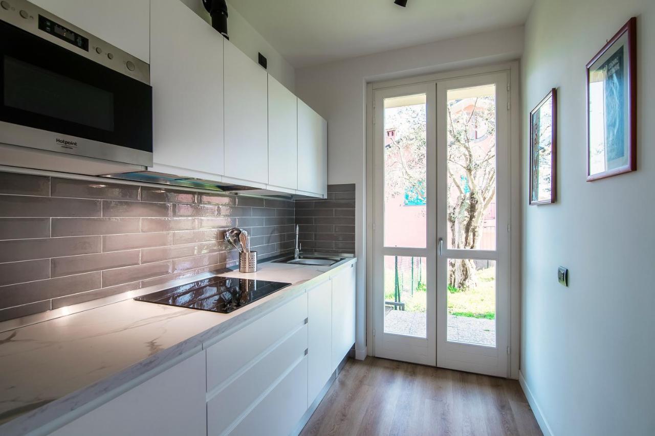 בלאג'יו Olive Tree Lake View Apartment מראה חיצוני תמונה